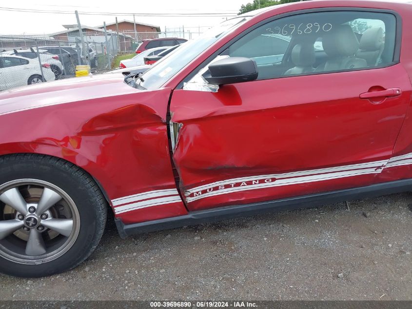 2012 Ford Mustang V6 Premium VIN: 1ZVBP8AM4C5287402 Lot: 39696890