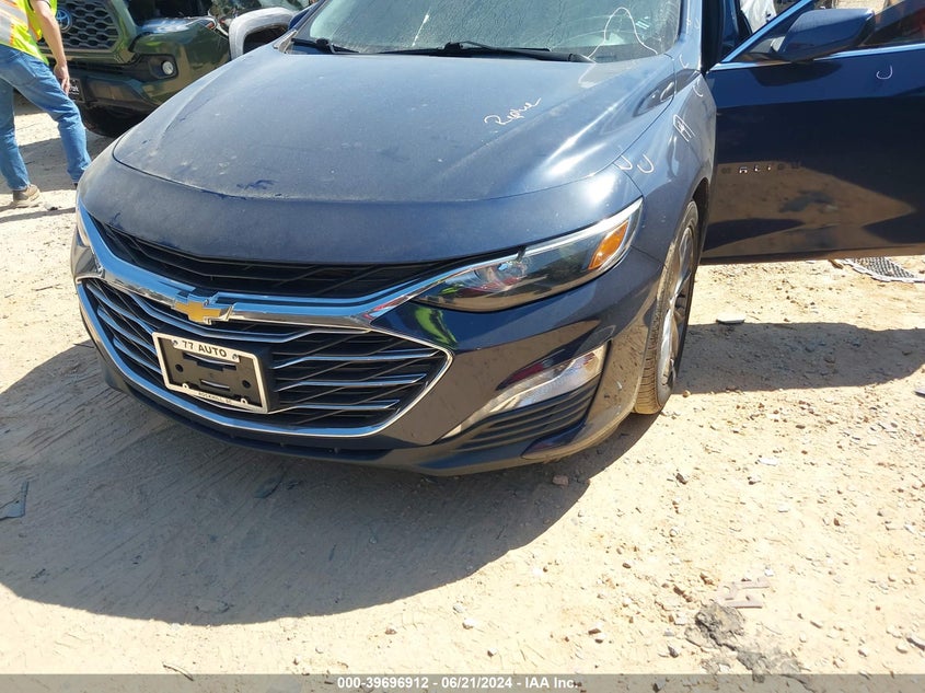 2019 Chevrolet Malibu Lt VIN: 1G1ZD5ST9KF136703 Lot: 39696912