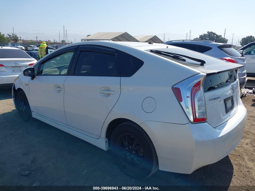 2013 TOYOTA PRIUS TWO - JTDKN3DUXD5598308