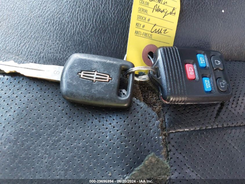 2006 Lincoln Navigator VIN: 5LMFU27556LJ21652 Lot: 39696994