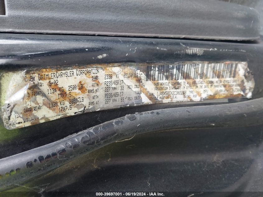 2002 Jeep Grand Cherokee Limited VIN: 1J4GX58SX2C302260 Lot: 39697001