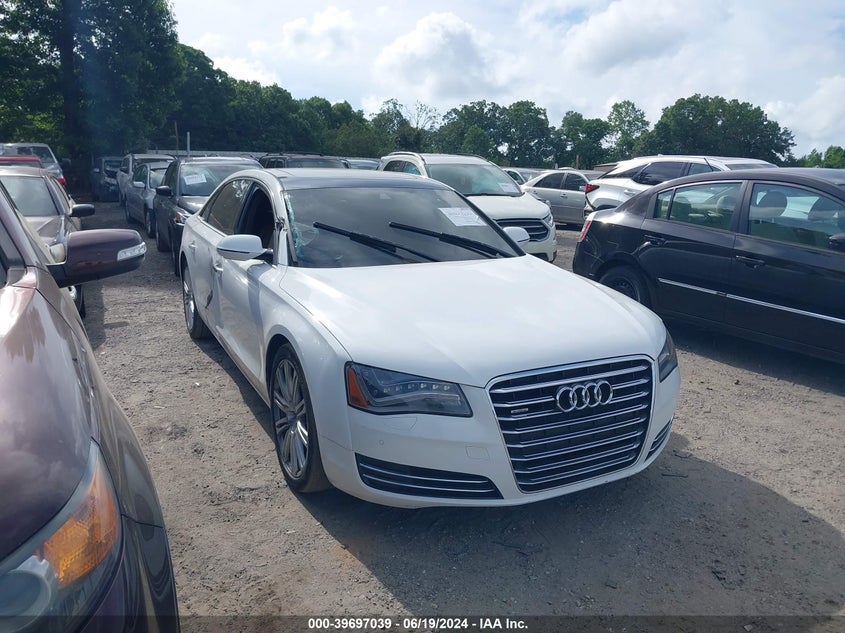 2011 Audi A8 L 4.2 VIN: WAURVAFD1BN020561 Lot: 39697039
