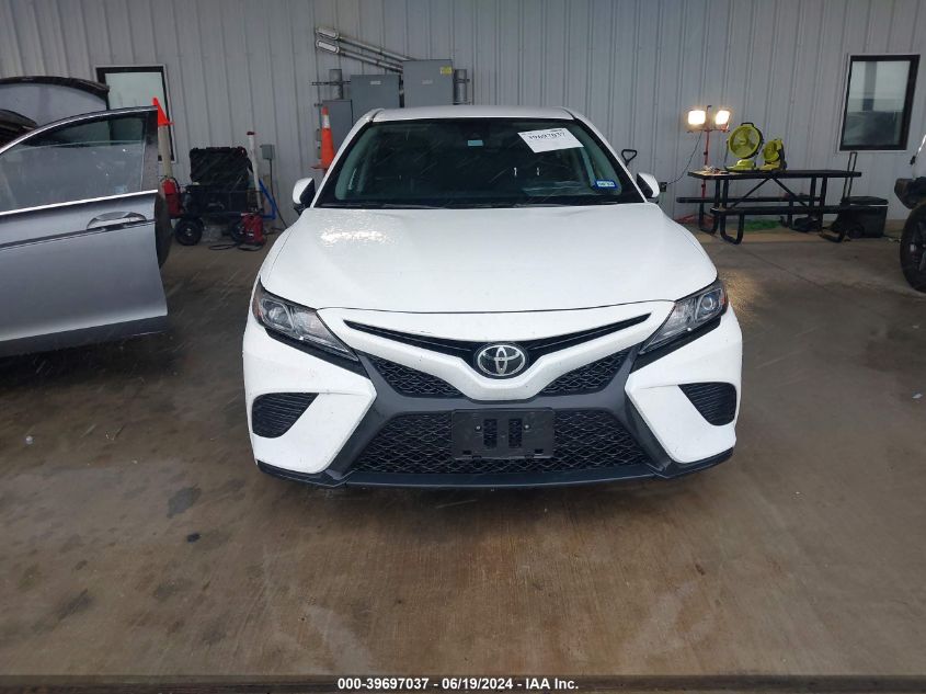 2020 Toyota Camry Se VIN: 4T1G11AK0LU999570 Lot: 39697037