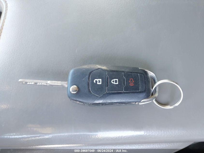 2019 Ford F-350 Chassis Xl VIN: 1FD8W3H60KEE28924 Lot: 39697049