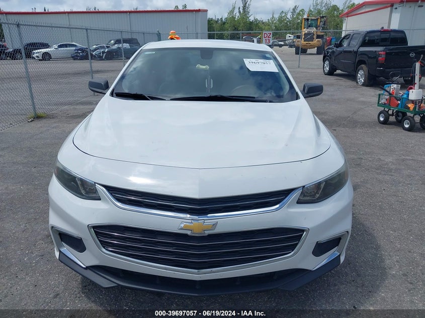 2017 Chevrolet Malibu Ls VIN: 1G1ZB5ST5HF135238 Lot: 39697057