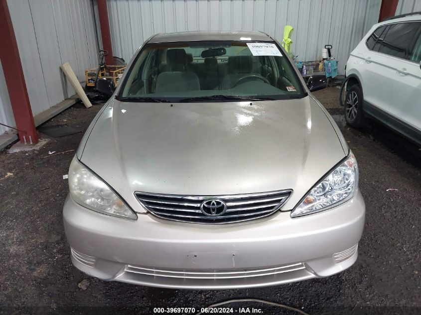 2005 Toyota Camry Std VIN: 4T1BE32K05U638786 Lot: 39697070