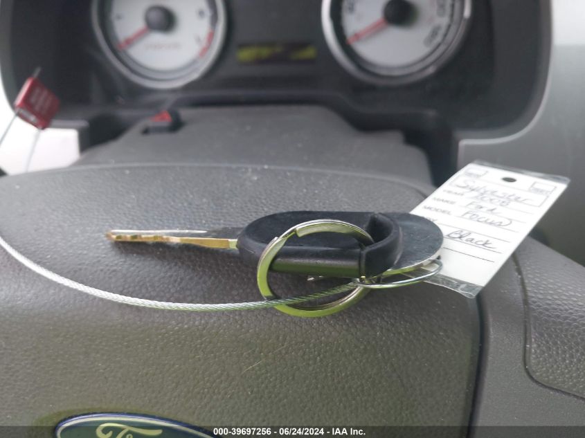 2008 Ford Focus Se/Ses VIN: 1FAHP33N48W163921 Lot: 39697256