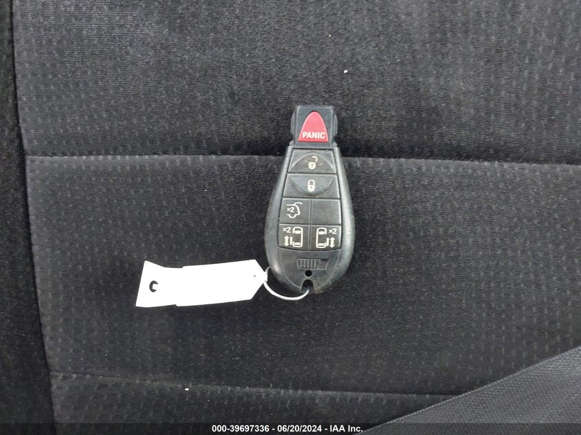 2014 CHRYSLER TOWN & COUNTRY TOURING - 2C4RC1BG8ER116073