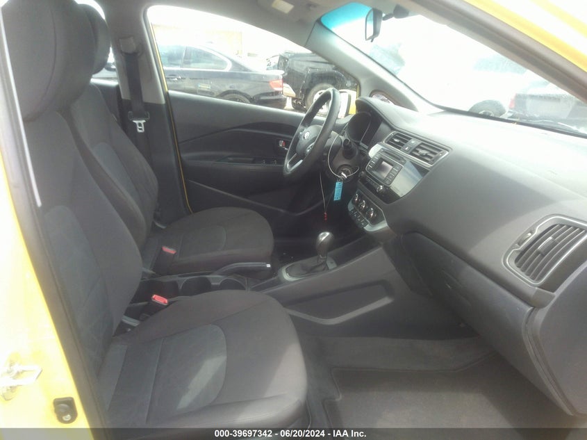 2016 KIA RIO LX - KNADM4A3XG6666695