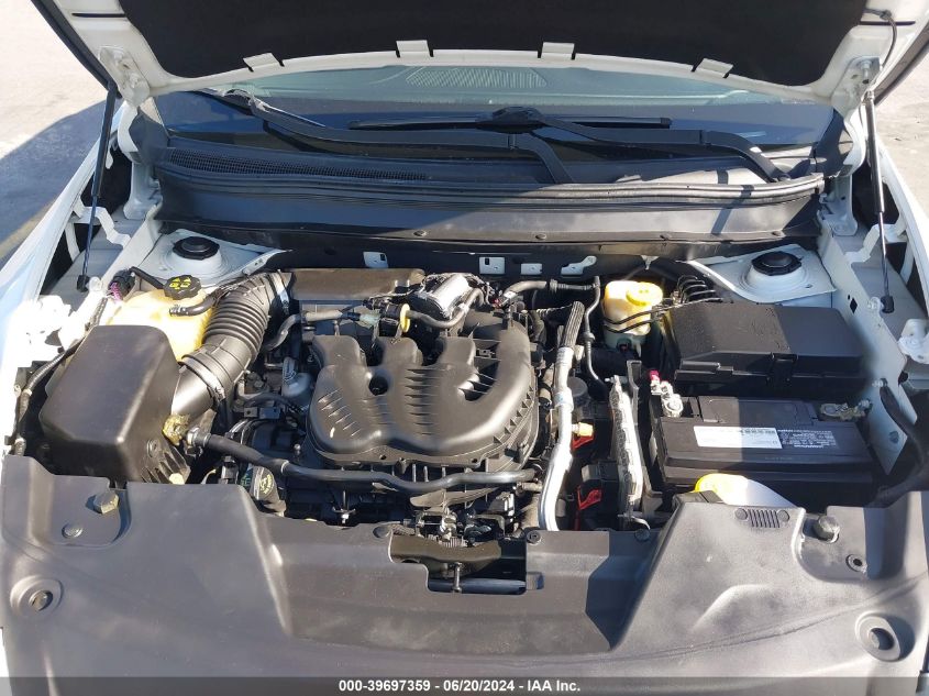 2014 Jeep Cherokee Latitude VIN: 1C4PJLCS8EW129649 Lot: 39697359