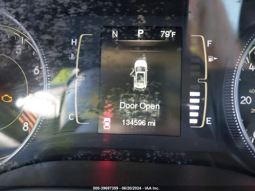 2014 Jeep Cherokee Latitude VIN: 1C4PJLCS8EW129649 Lot: 39697359