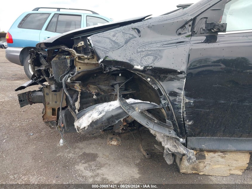 2013 TOYOTA RAV4 XLE - 2T3WFREV2DW050059