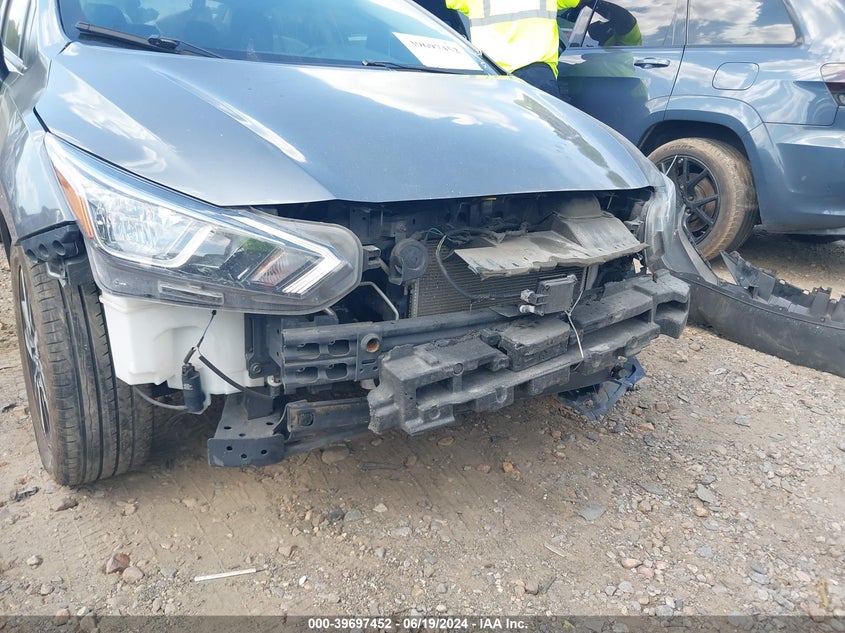 2021 Nissan Versa Sv Xtronic Cvt VIN: 3N1CN8EV2ML884102 Lot: 39697452