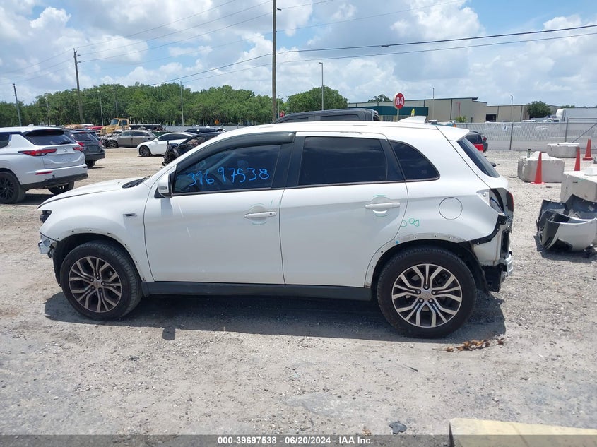 2018 Mitsubishi Outlander Sport Es/Se VIN: JA4AP3AU0JZ010702 Lot: 39697538
