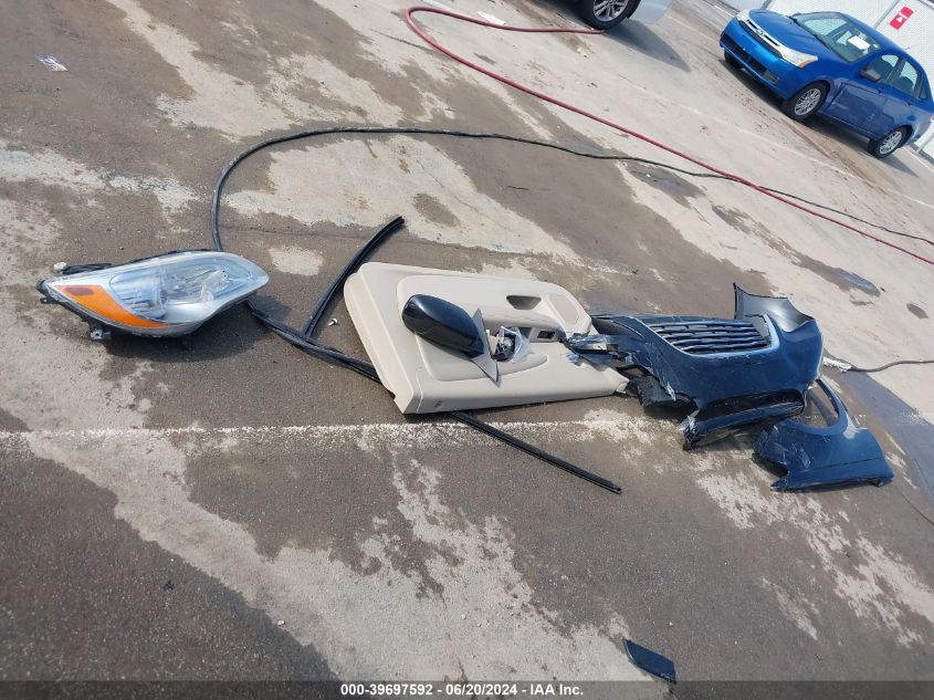 2011 Chrysler 200 Touring VIN: 1C3BC2EG5BN529813 Lot: 39697592