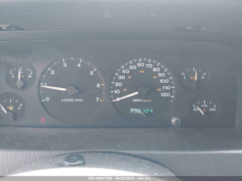 2004 Jeep Grand Cherokee Laredo VIN: 1J4GW48S74C318965 Lot: 39697595