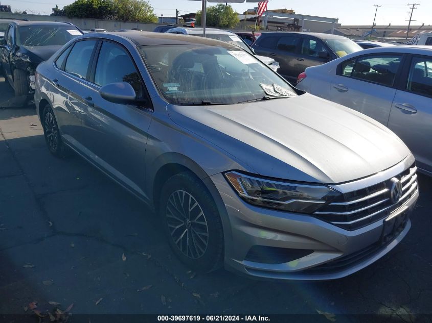 2019 Volkswagen Jetta 1.4T R-Line/1.4T S/1.4T Se VIN: 3VWC57BU4KM184685 Lot: 39697619