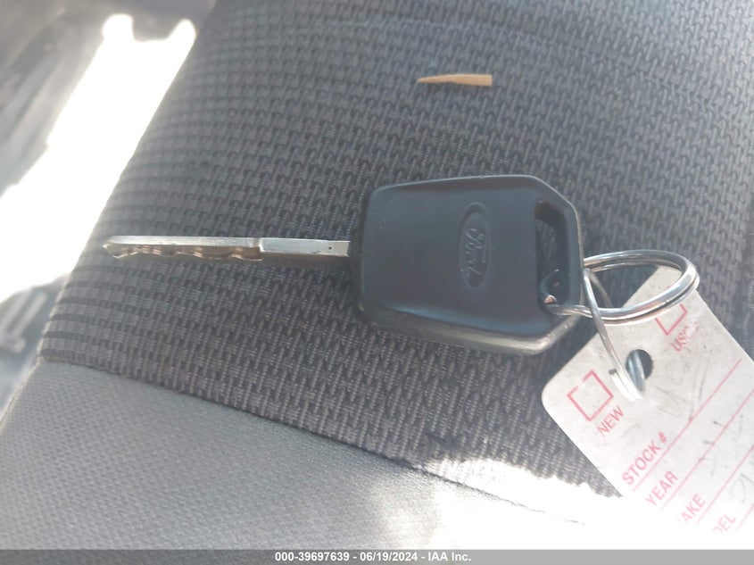 2017 Ford F-250 Xl VIN: 1FT7W2B69HED67326 Lot: 39697639