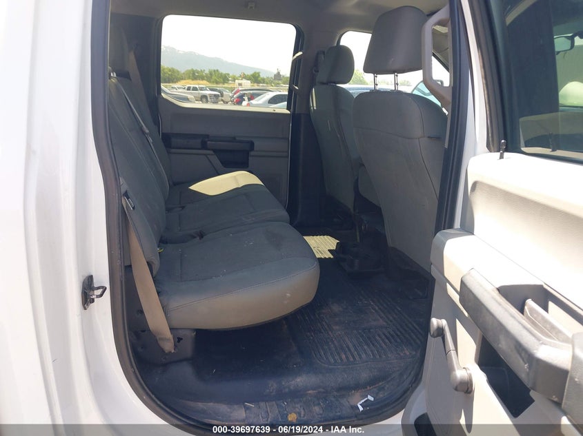 2017 Ford F-250 Xl VIN: 1FT7W2B69HED67326 Lot: 39697639