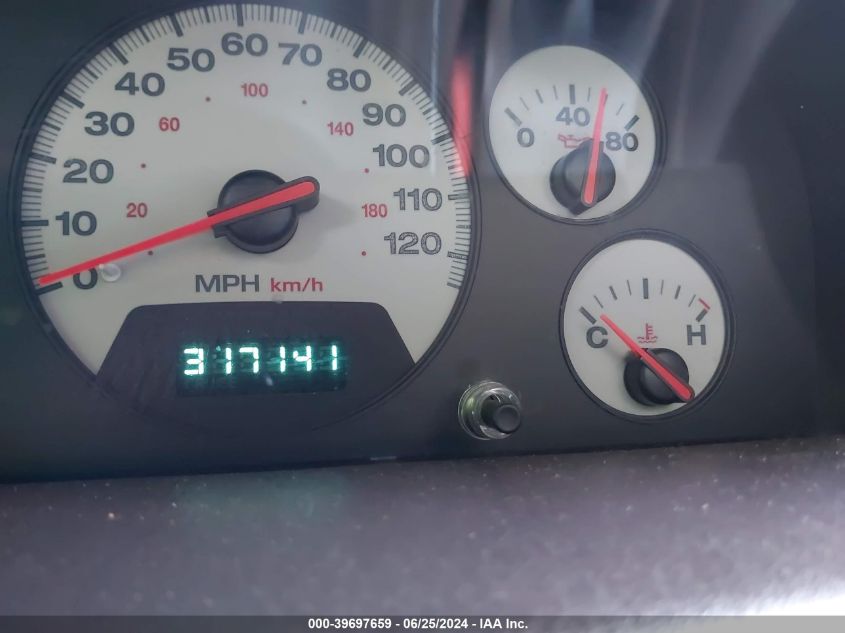 2001 Jeep Grand Cherokee Limited VIN: 1J4GW58N01C568222 Lot: 39697659