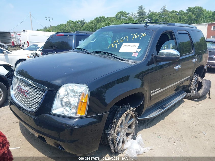 2013 GMC YUKON DENALI - 1GKS2EEF1DR158382
