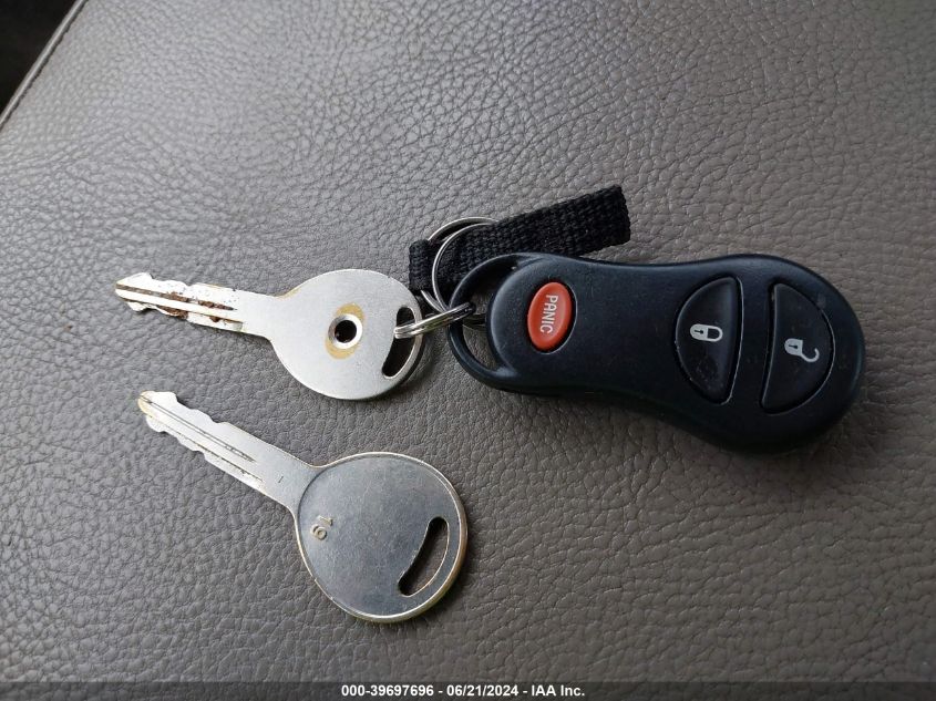 2005 Dodge Ram 1500 Slt/Laramie VIN: 1D7HU18D15S211567 Lot: 39697696