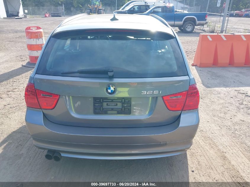 2011 BMW 328I xDrive VIN: WBAUU3C50BA542756 Lot: 39697733