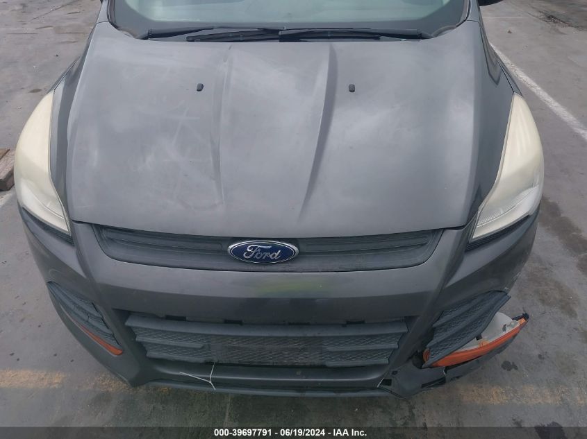 2015 Ford Escape S VIN: 1FMCU0F79FUA25563 Lot: 39697791