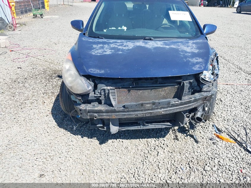 2013 Hyundai Elantra Gt VIN: KMHD35LE9DU078039 Lot: 39697795