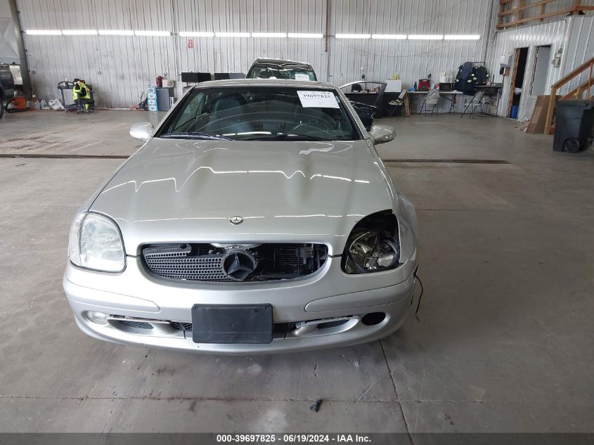 2001 Mercedes-Benz Slk 320 VIN: WDBKK65F71F181534 Lot: 39697825