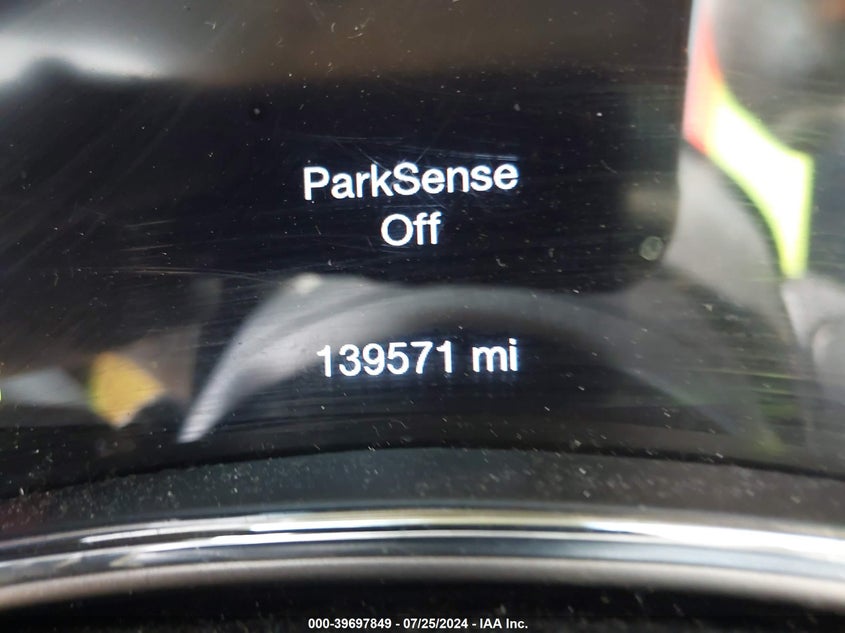 2018 Jeep Grand Cherokee Limited 4X4 VIN: 1C4RJFBG7JC278671 Lot: 39697849