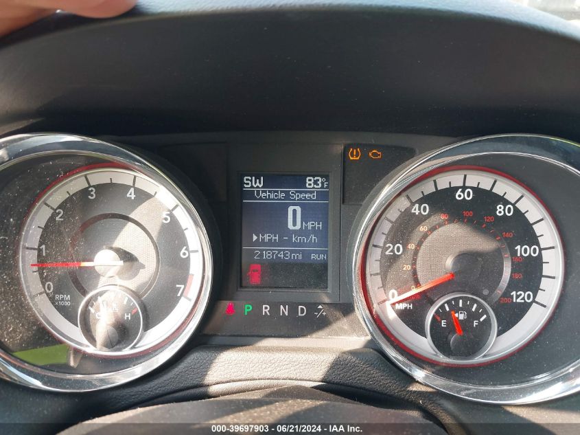 2011 Dodge Grand Caravan Crew VIN: 2D4RN5DG3BR657576 Lot: 39697903