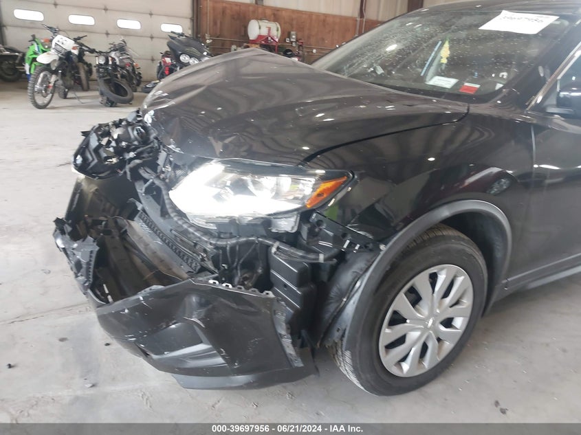 2018 NISSAN ROGUE S - JN8AT2MV1JW327829