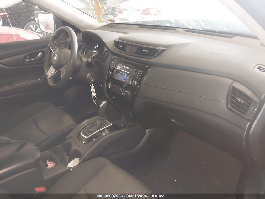 2018 NISSAN ROGUE S - JN8AT2MV1JW327829
