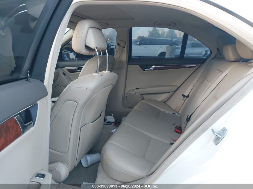 2010 Mercedes-Benz C 300 Luxury/Sport VIN: WDDGF5EB7AF464511 Lot: 39698013