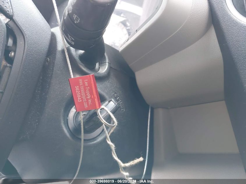 2011 Honda Pilot Lx VIN: 5FNYF4H21BB014427 Lot: 39698019