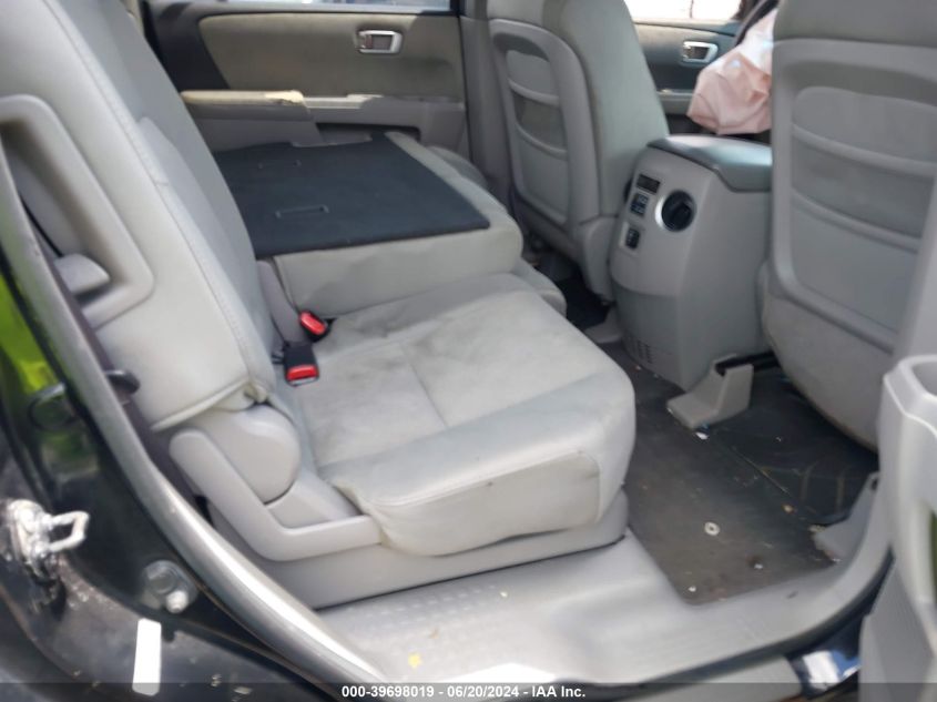 2011 Honda Pilot Lx VIN: 5FNYF4H21BB014427 Lot: 39698019