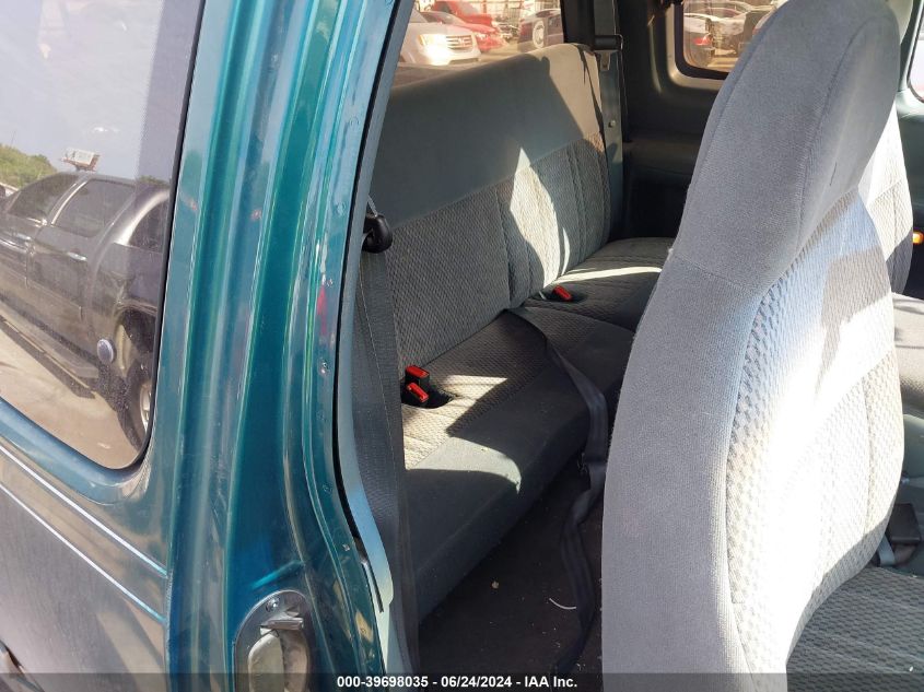 1997 Ford F-150 Lariat/Standard/Xl/Xlt VIN: 1FTDX1767VNA09060 Lot: 39698035