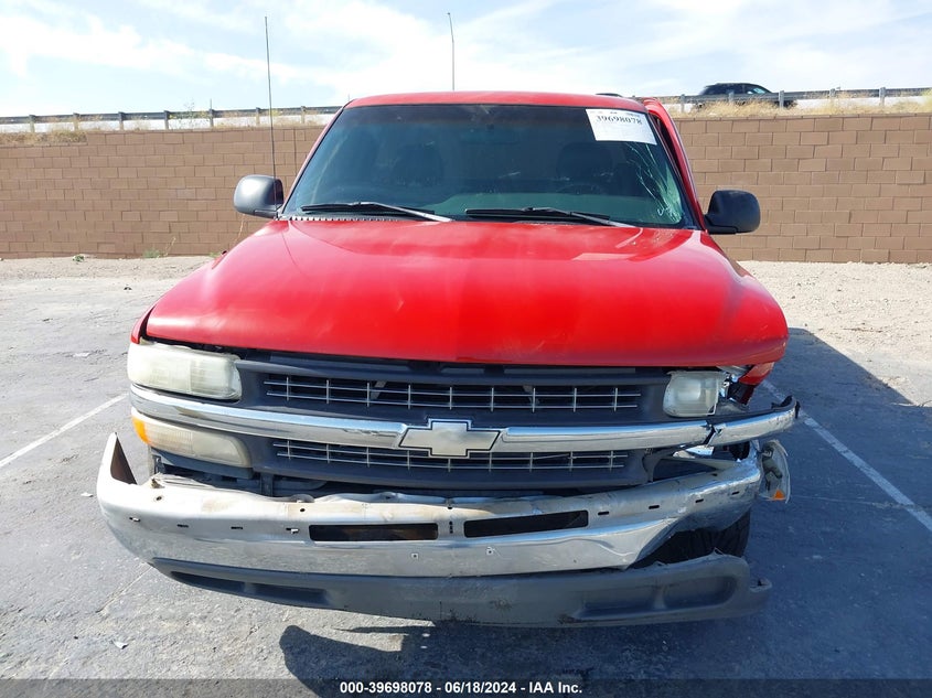 2000 Chevrolet Silverado 1500 VIN: 1GCEC14WXYZ112670 Lot: 39698078