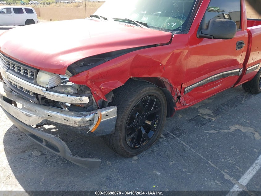 2000 Chevrolet Silverado 1500 VIN: 1GCEC14WXYZ112670 Lot: 39698078