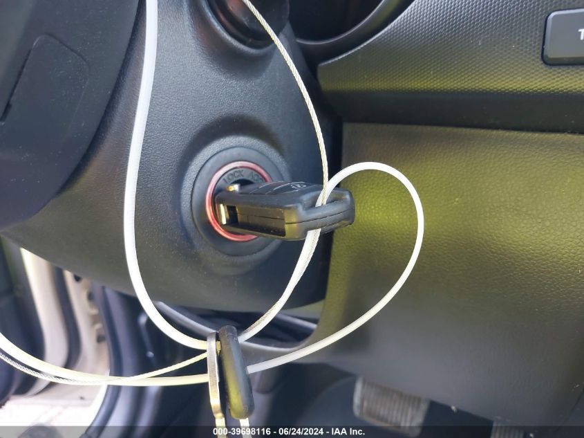 2012 Kia Soul VIN: KNDJT2A56C7451818 Lot: 39698116