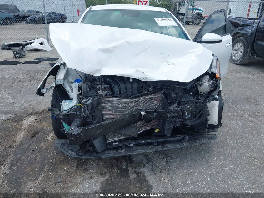 2022 Kia Forte Lxs VIN: 3KPF24AD5NE456586 Lot: 39698122