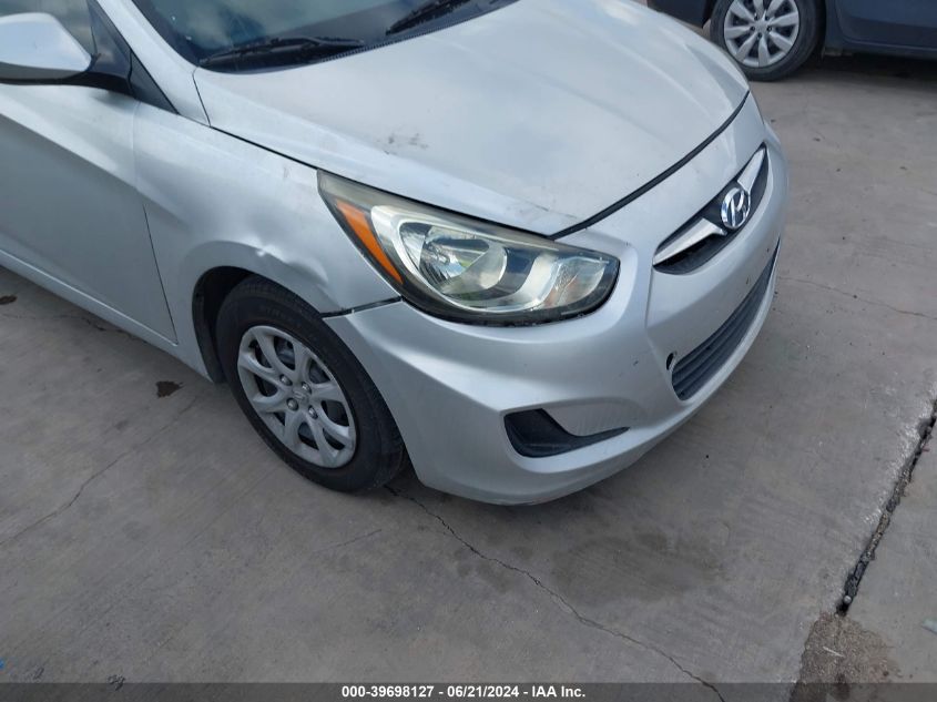 2013 Hyundai Accent Gls/Gs VIN: 00KMHCT4AE2DU4764 Lot: 39698127