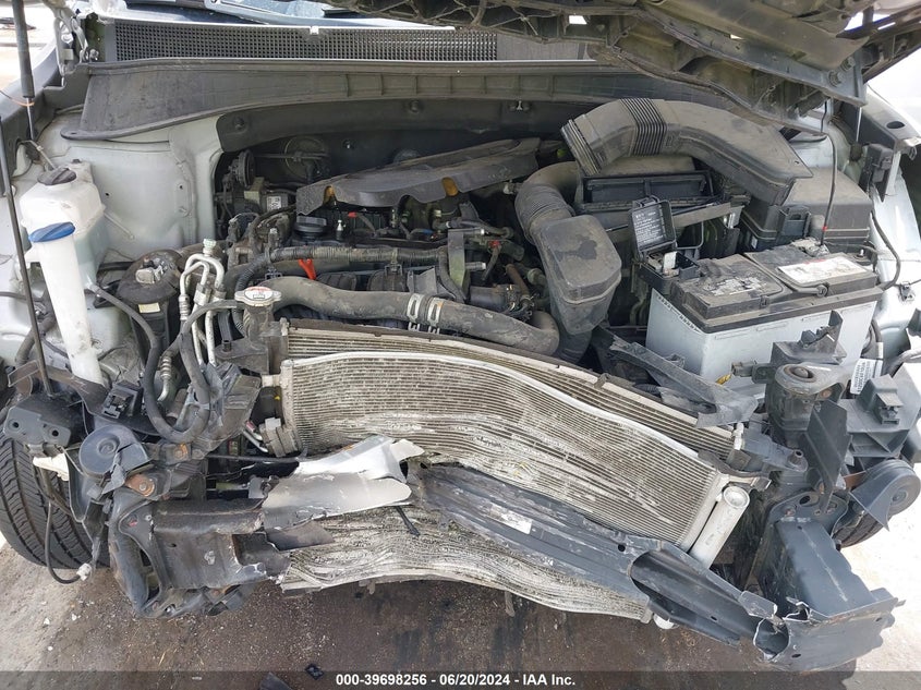 2016 Kia Sorento 2.4L Lx VIN: 5XYPG4A33GG165894 Lot: 39698256