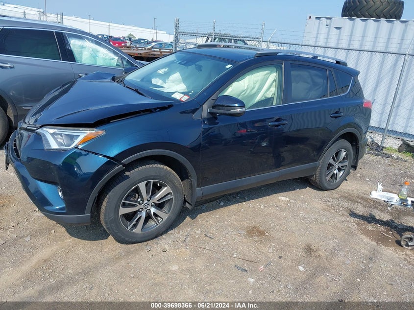 VIN JTMRFREV7JD239294 2018 TOYOTA RAV4 ADVENTURE/XLE