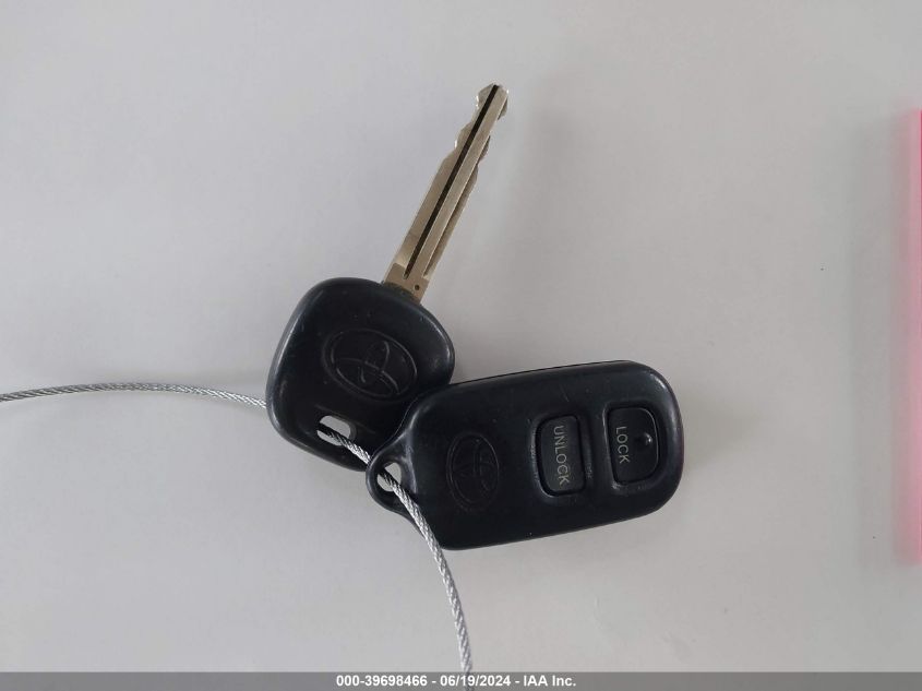 2004 Toyota Highlander Limited V6 VIN: JTEDP21AX40004073 Lot: 39698466