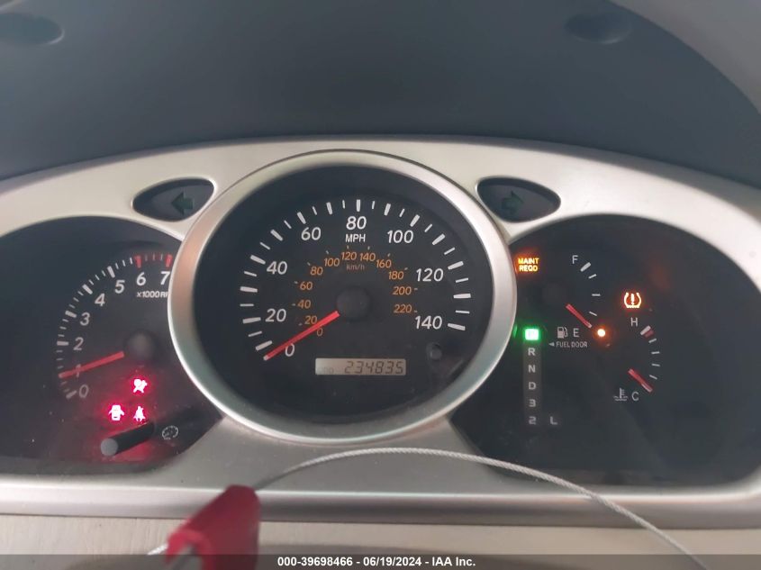 2004 Toyota Highlander Limited V6 VIN: JTEDP21AX40004073 Lot: 39698466