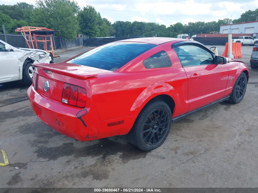 2007 Ford Mustang V6 Deluxe/V6 Premium VIN: 1ZVFT80N775345094 Lot: 39698467