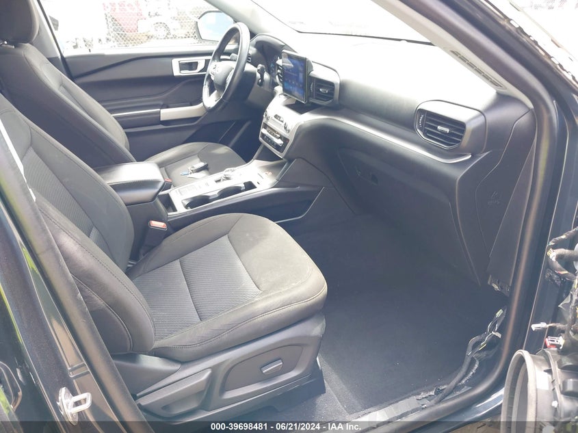 VIN 1FMSK7DH3NGA08776 2022 FORD EXPLORER XLT