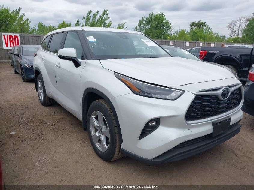 2024 Toyota Highlander Le VIN: 5TDKDRBH9RS537755 Lot: 39698490